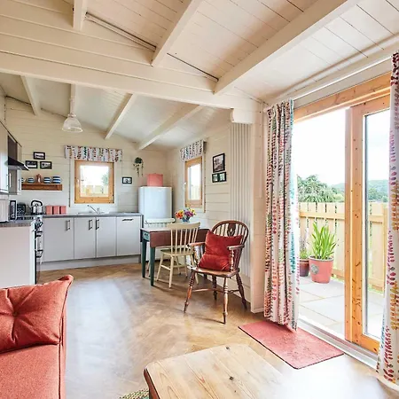 Holiday home Host & - Station House